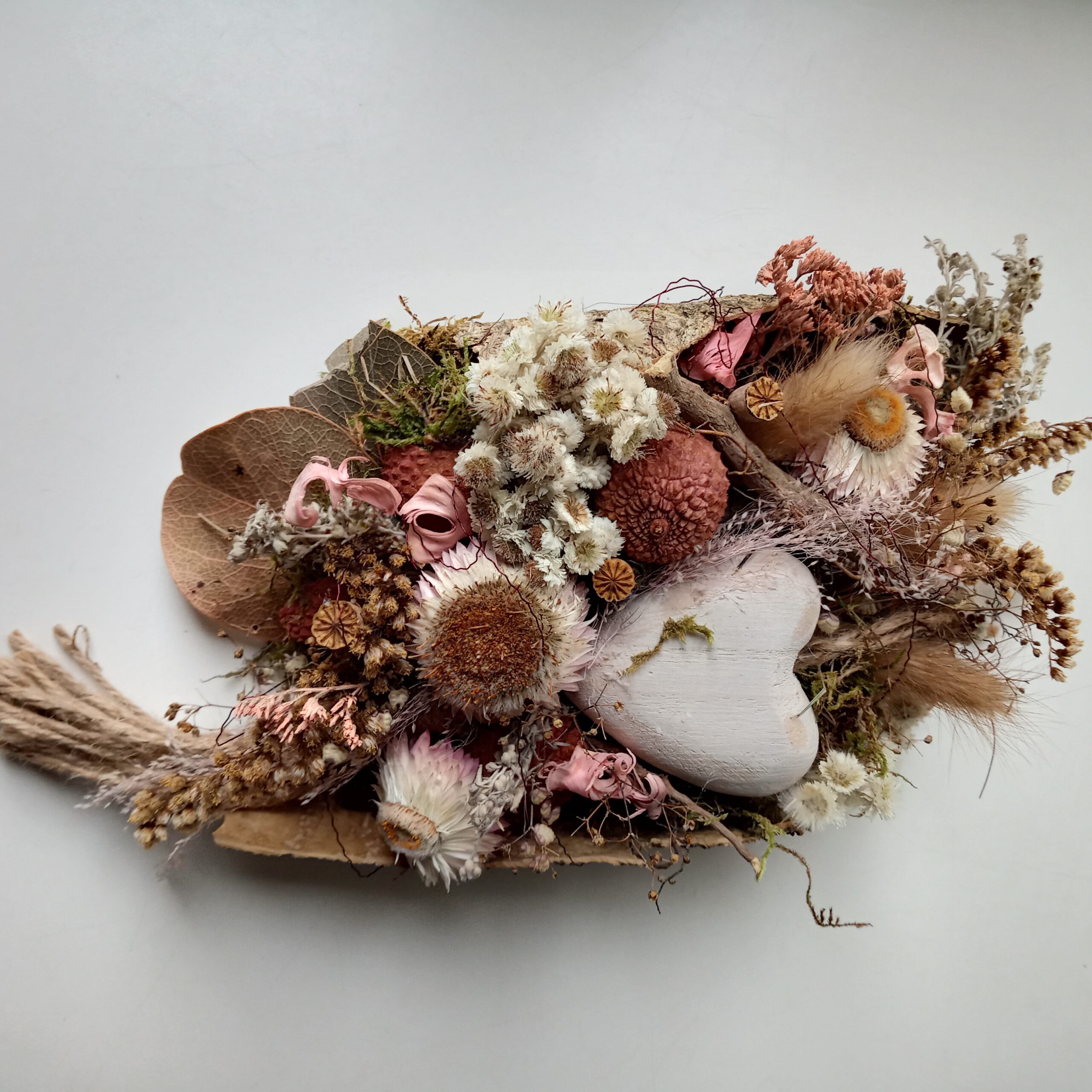 Trockenblumengesteck „Herzensgeschenk“