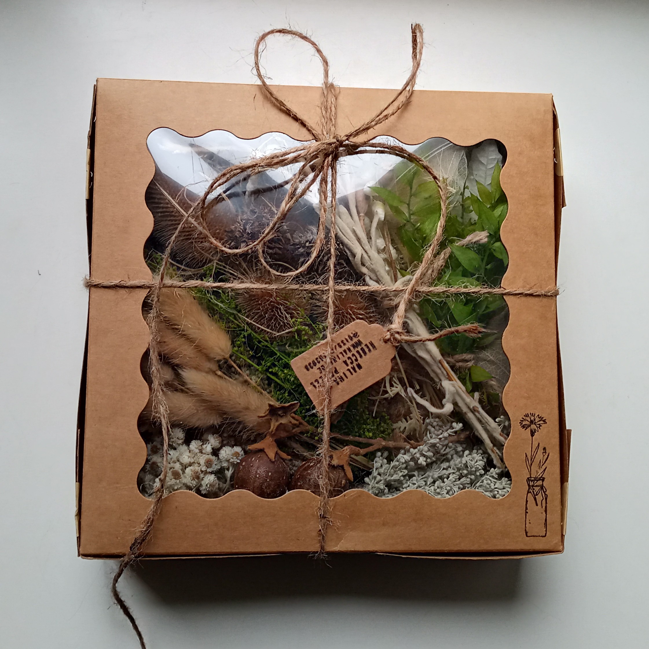 DIY-Box mit Trockenblumen – kreativ, natürlich & handgemacht